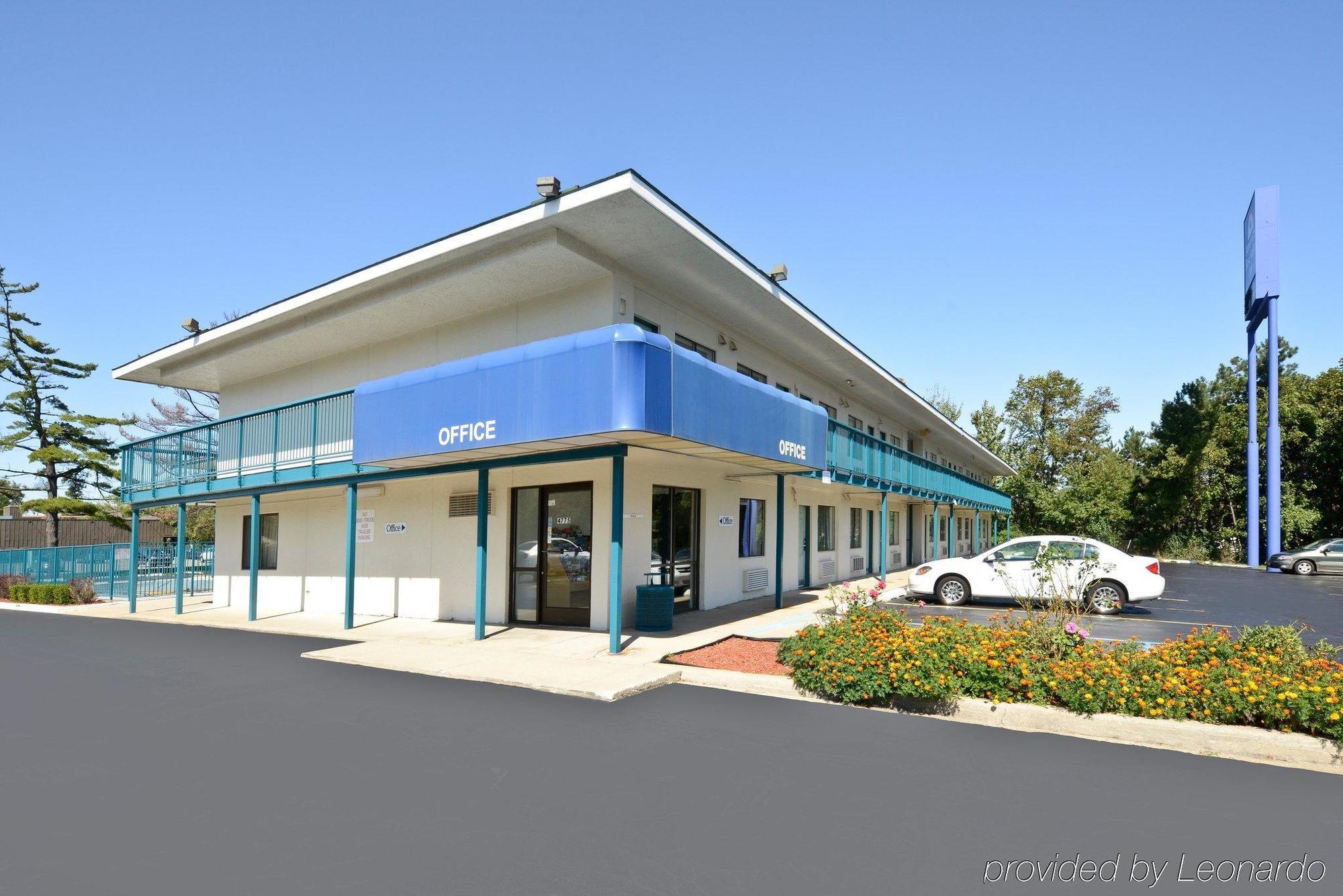 Americas Best Value Inn Battle Creek Extérieur photo