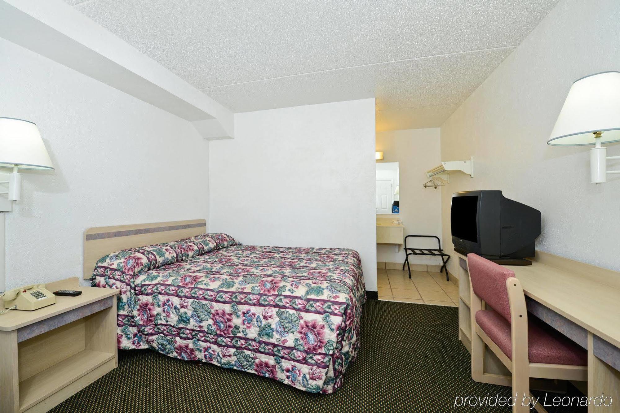 Americas Best Value Inn Battle Creek Extérieur photo