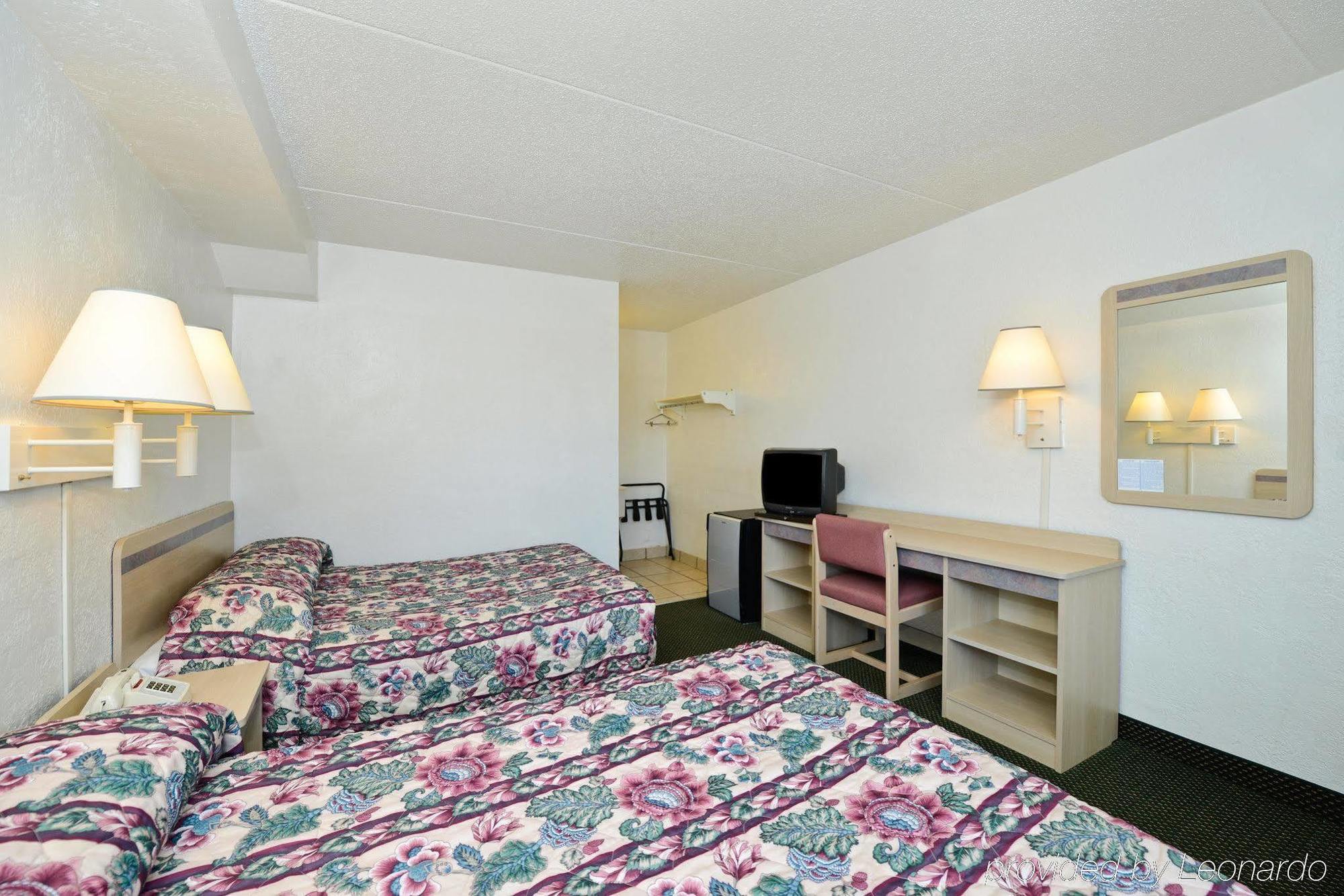 Americas Best Value Inn Battle Creek Extérieur photo