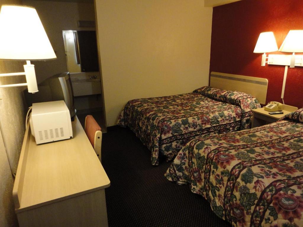 Americas Best Value Inn Battle Creek Chambre photo